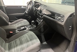 met. sininen Volkswagen Touran 2016 kuva 20.