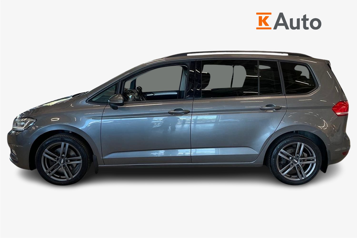 Volkswagen Touran 2016, photo 5/30