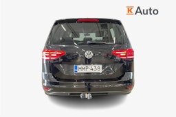 musta Volkswagen Touran 2016 kuva 3.