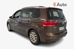 Ruskea (beige) Volkswagen TOURAN 2016 kuva 2.