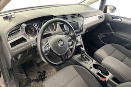 Ruskea (beige) Volkswagen TOURAN 2016 kuva 3.