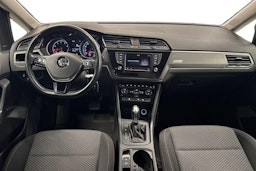 Ruskea (beige) Volkswagen TOURAN 2016 kuva 9.