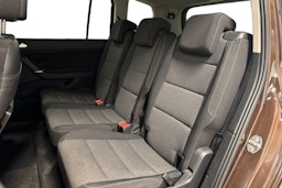 Ruskea (beige) Volkswagen TOURAN 2016 kuva 10.