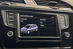 Ruskea (beige) Volkswagen TOURAN 2016 kuva 31.