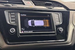 Ruskea (beige) Volkswagen TOURAN 2016 kuva 33.