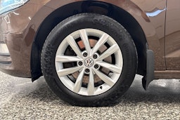 Ruskea (beige) Volkswagen TOURAN 2016 kuva 36.