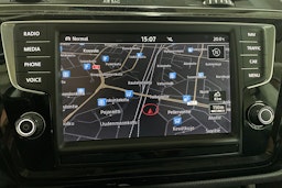 ruskea Volkswagen TOURAN 2016 kuva 18.