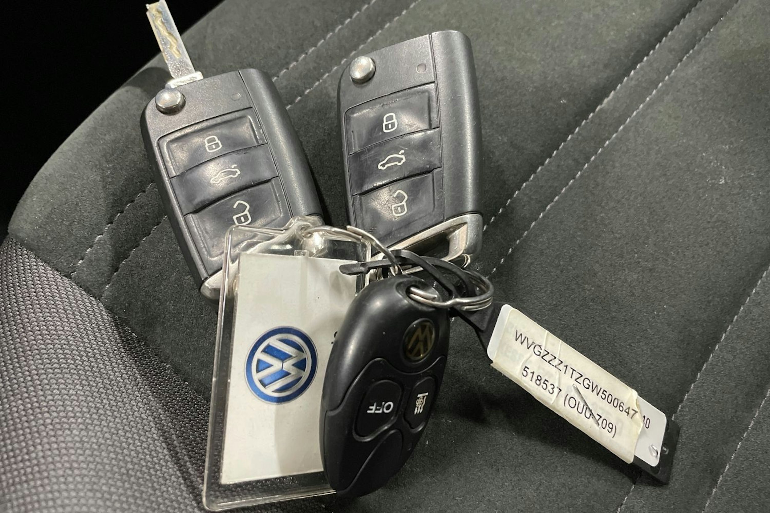 ruskea Volkswagen TOURAN 2016 kuva 22.