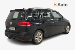 musta Volkswagen Touran 2016 kuva 2.