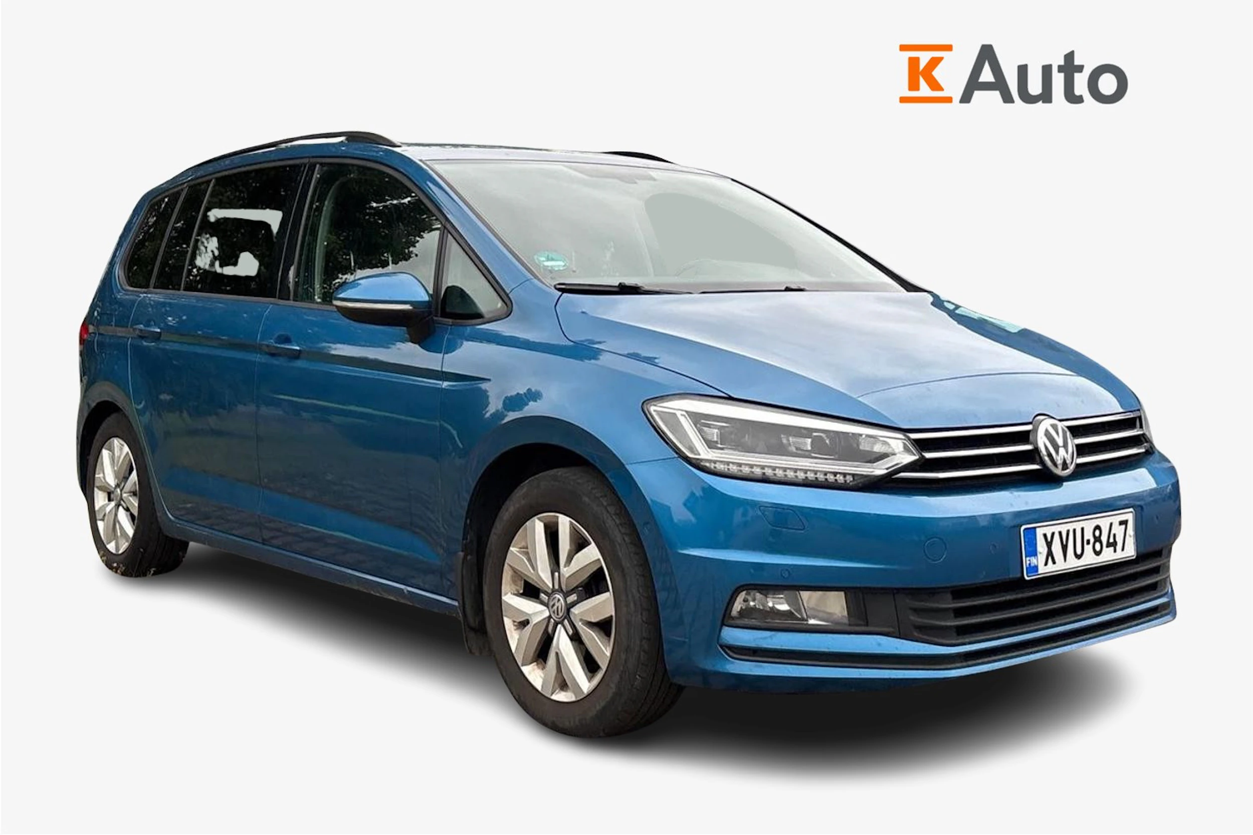 sininen Volkswagen Touran 2016 kuva 1.