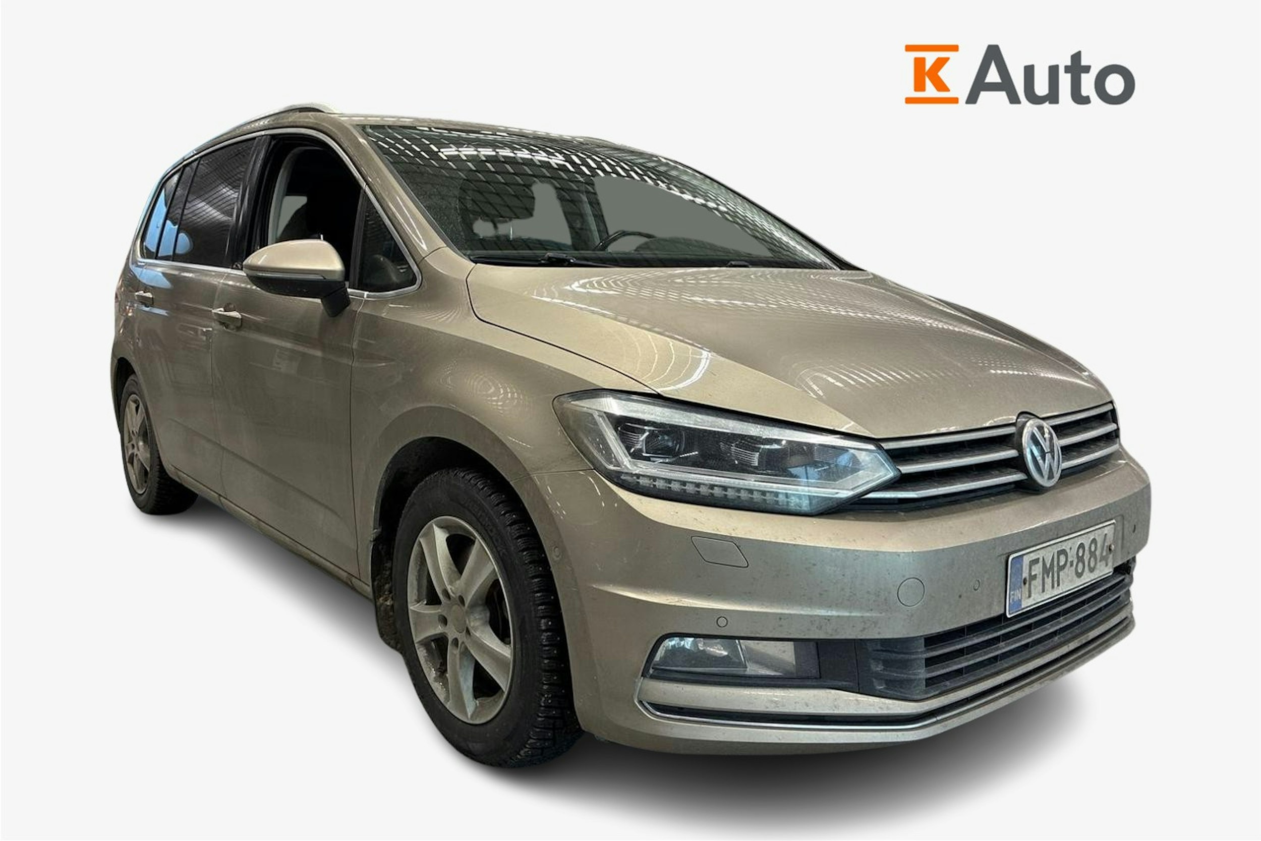 ruskea (beige) Volkswagen Touran 2017 kuva 1.