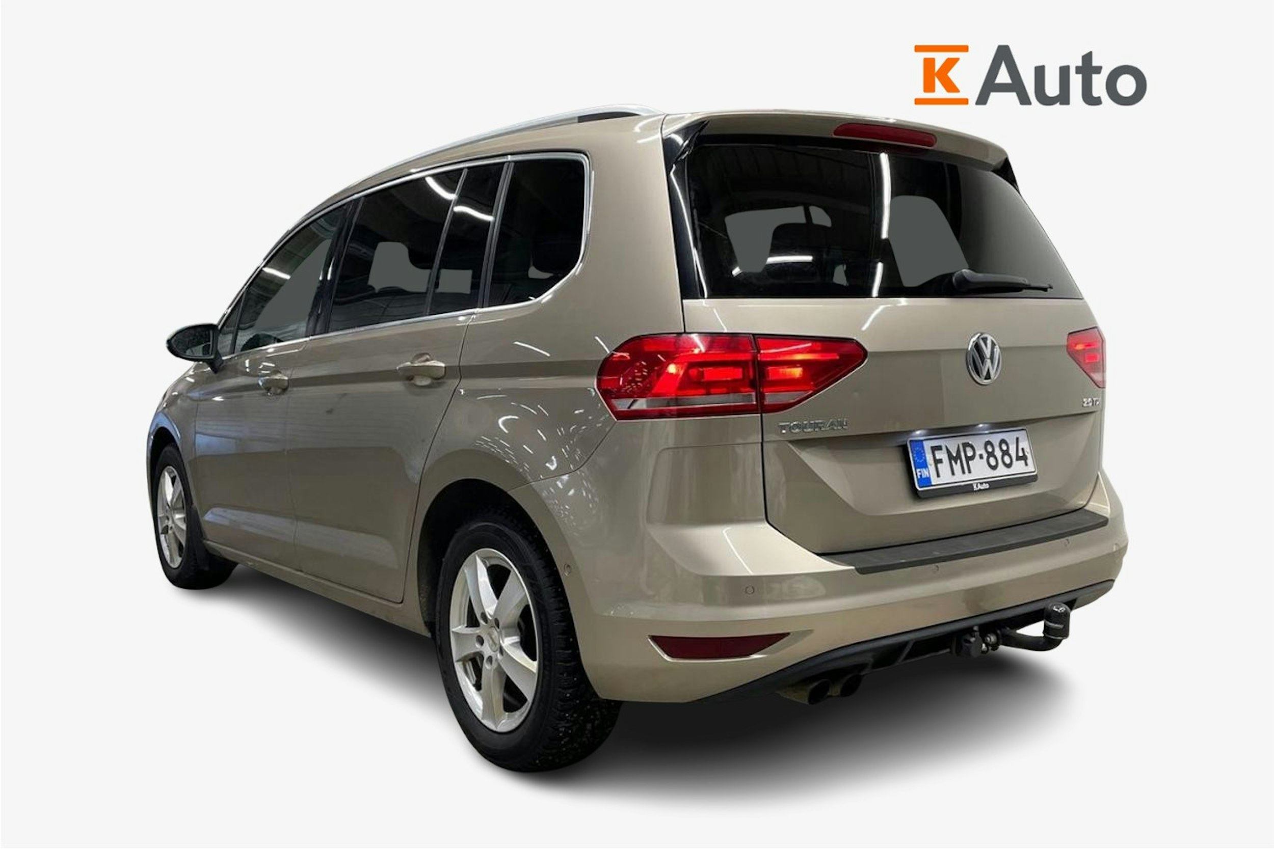 ruskea (beige) Volkswagen Touran 2017 kuva 2.