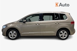 ruskea (beige) Volkswagen Touran 2017 kuva 5.