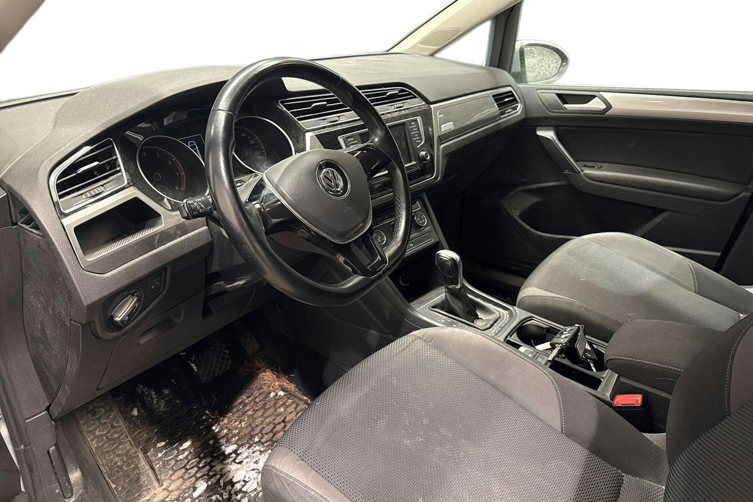 hopea Volkswagen Touran 2017 kuva 3.