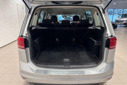 hopea Volkswagen Touran 2017 kuva 12.