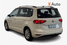 Valkoinen Volkswagen TOURAN 2017 kuva 2.