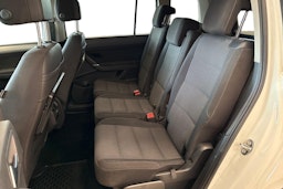 Valkoinen Volkswagen TOURAN 2017 kuva 10.