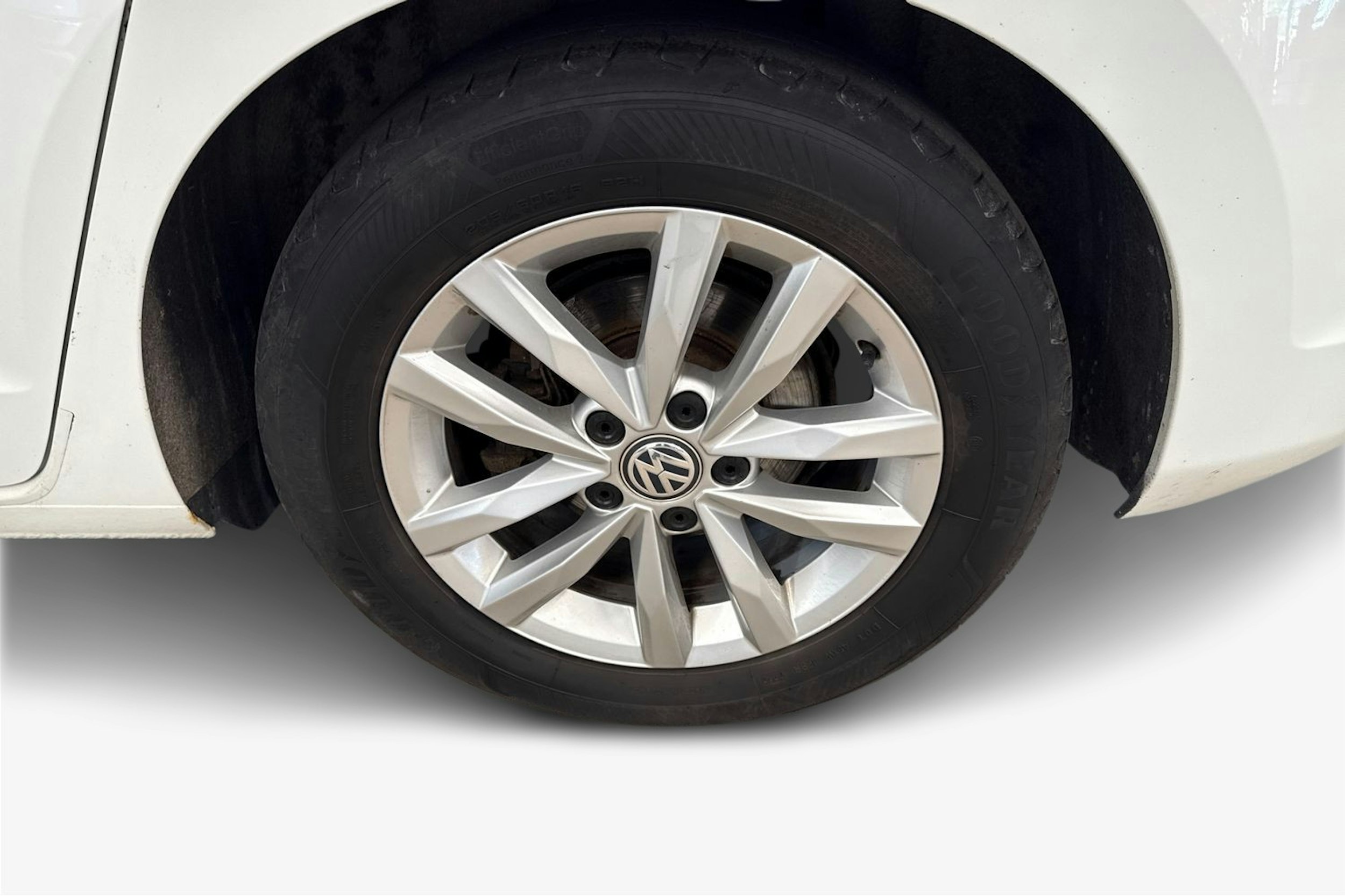 Valkoinen Volkswagen TOURAN 2017 kuva 11.