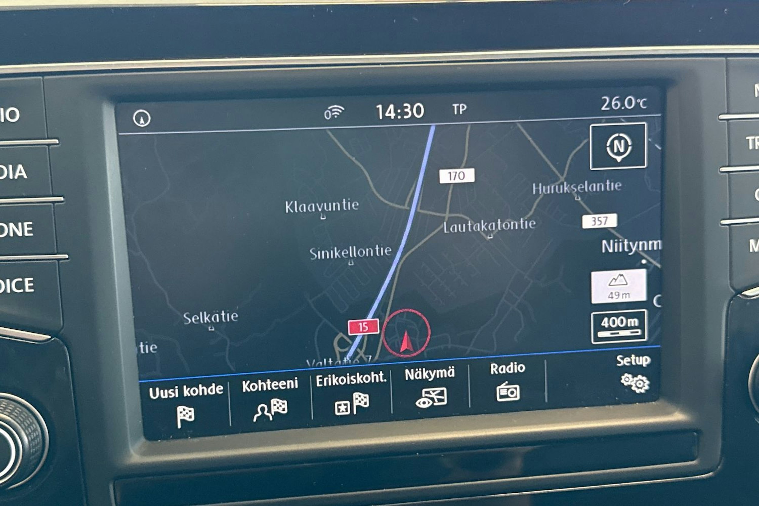 Valkoinen Volkswagen TOURAN 2017 kuva 18.