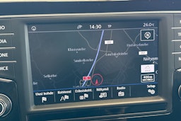 Valkoinen Volkswagen TOURAN 2017 kuva 18.