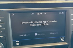 Valkoinen Volkswagen TOURAN 2017 kuva 19.