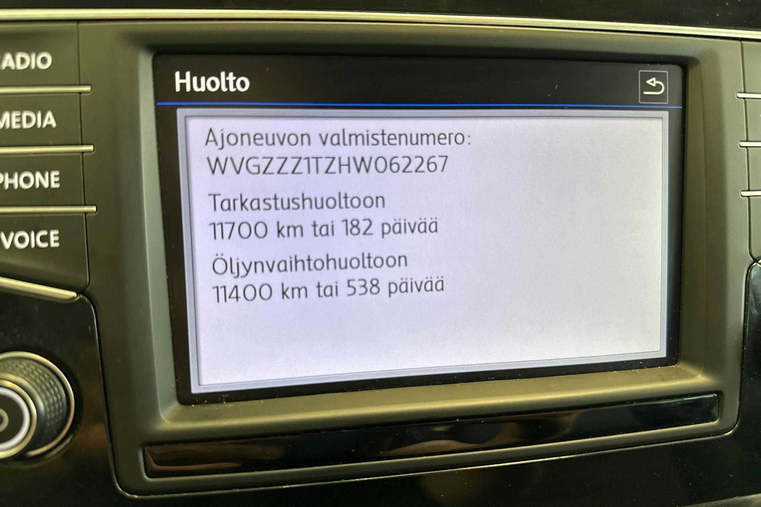 Valkoinen Volkswagen TOURAN 2017 kuva 21.