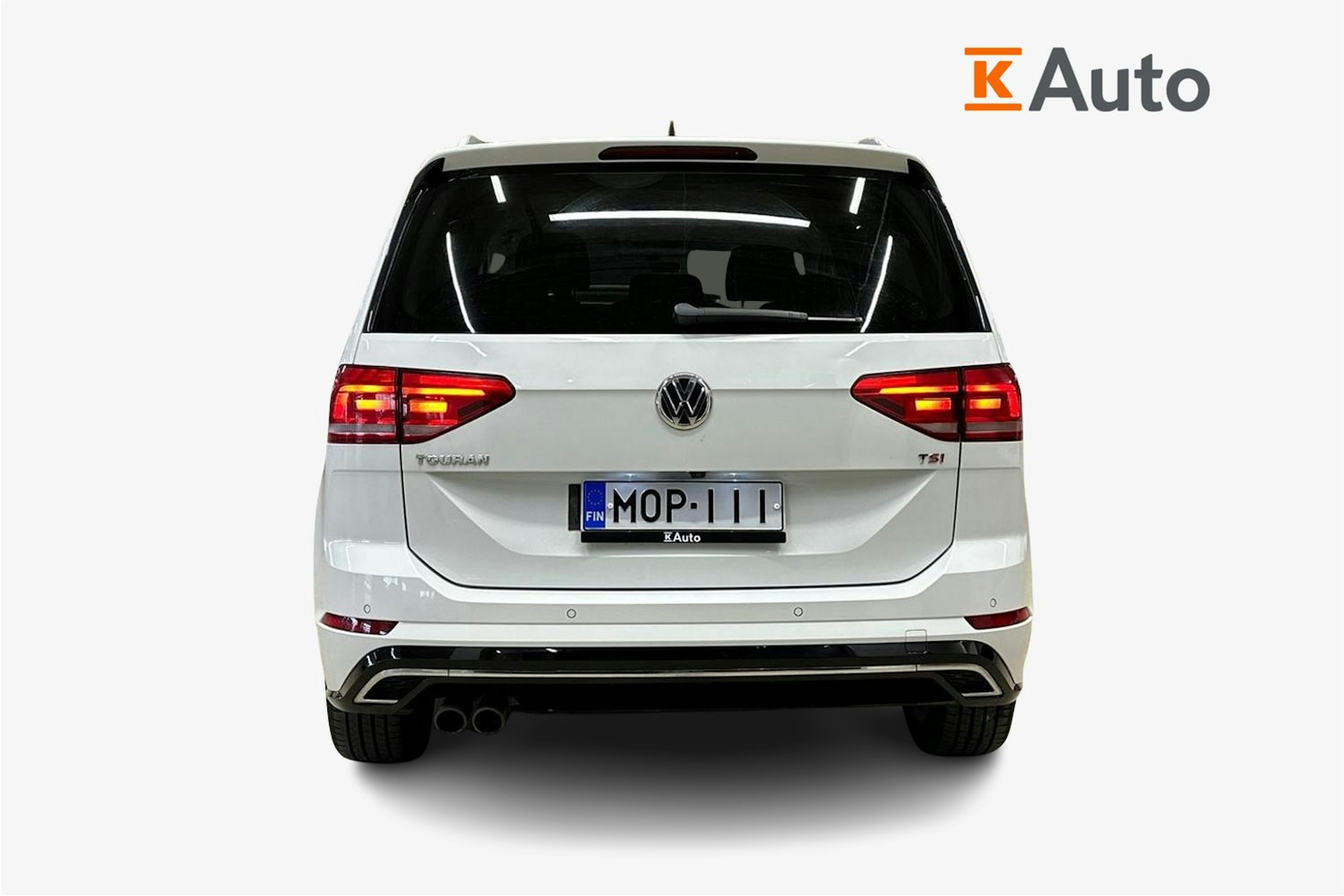 valkoinen Volkswagen Touran 2017 kuva 3.