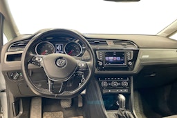 Hopea Volkswagen TOURAN 2017 kuva 3.
