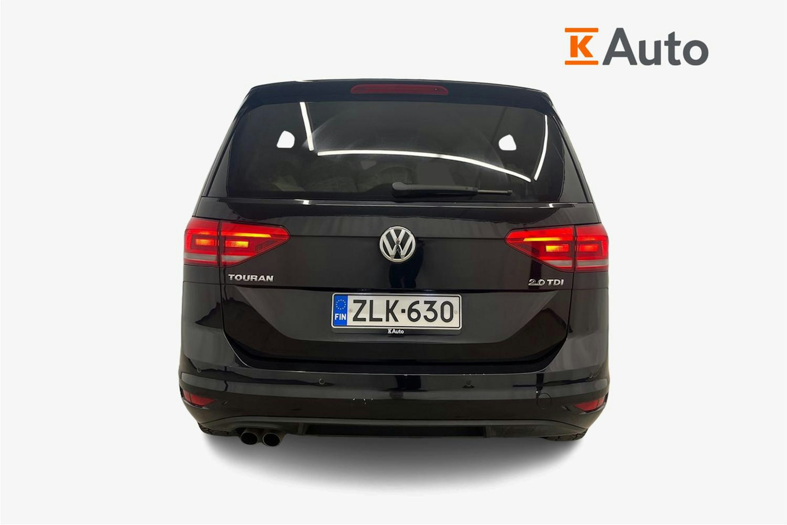 musta Volkswagen Touran 2017 kuva 3.
