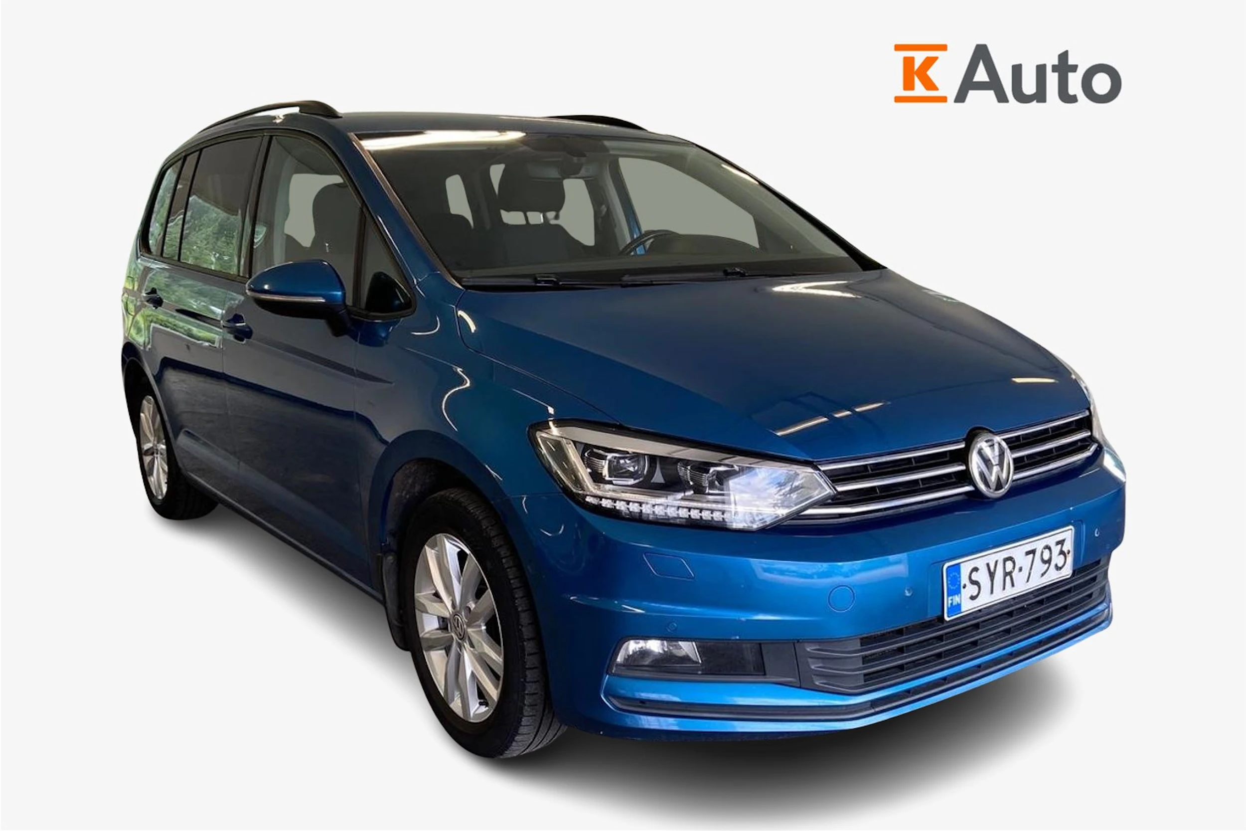 sininen Volkswagen Touran 2018 kuva 1.