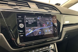 Sininen Volkswagen TOURAN 2018 kuva 25.