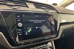 Sininen Volkswagen TOURAN 2018 kuva 26.