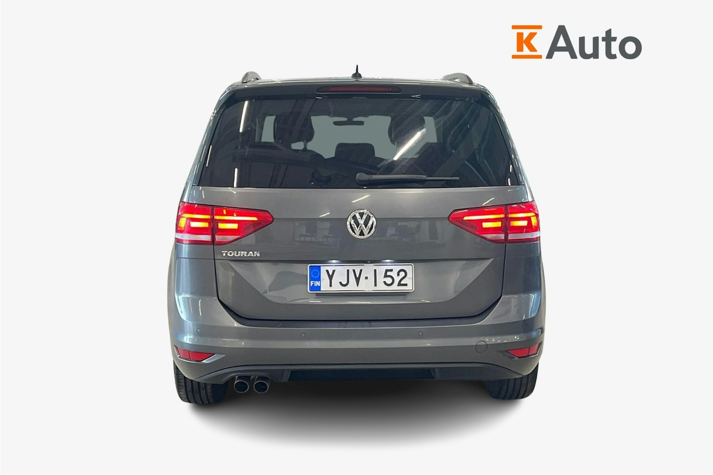 harmaa Volkswagen Touran 2018 kuva 3.