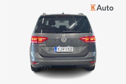 harmaa Volkswagen Touran 2018 kuva 3.