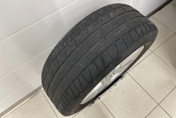 Valkoinen Volkswagen TOURAN 2019 kuva 26.