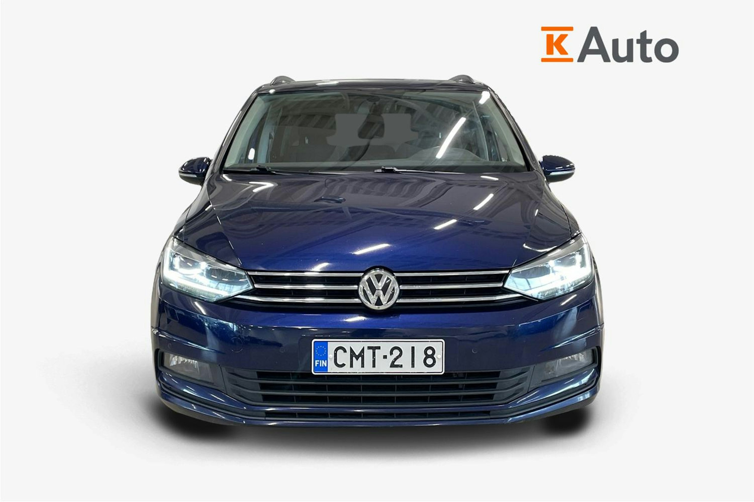 sininen Volkswagen Touran 2019 kuva 5.