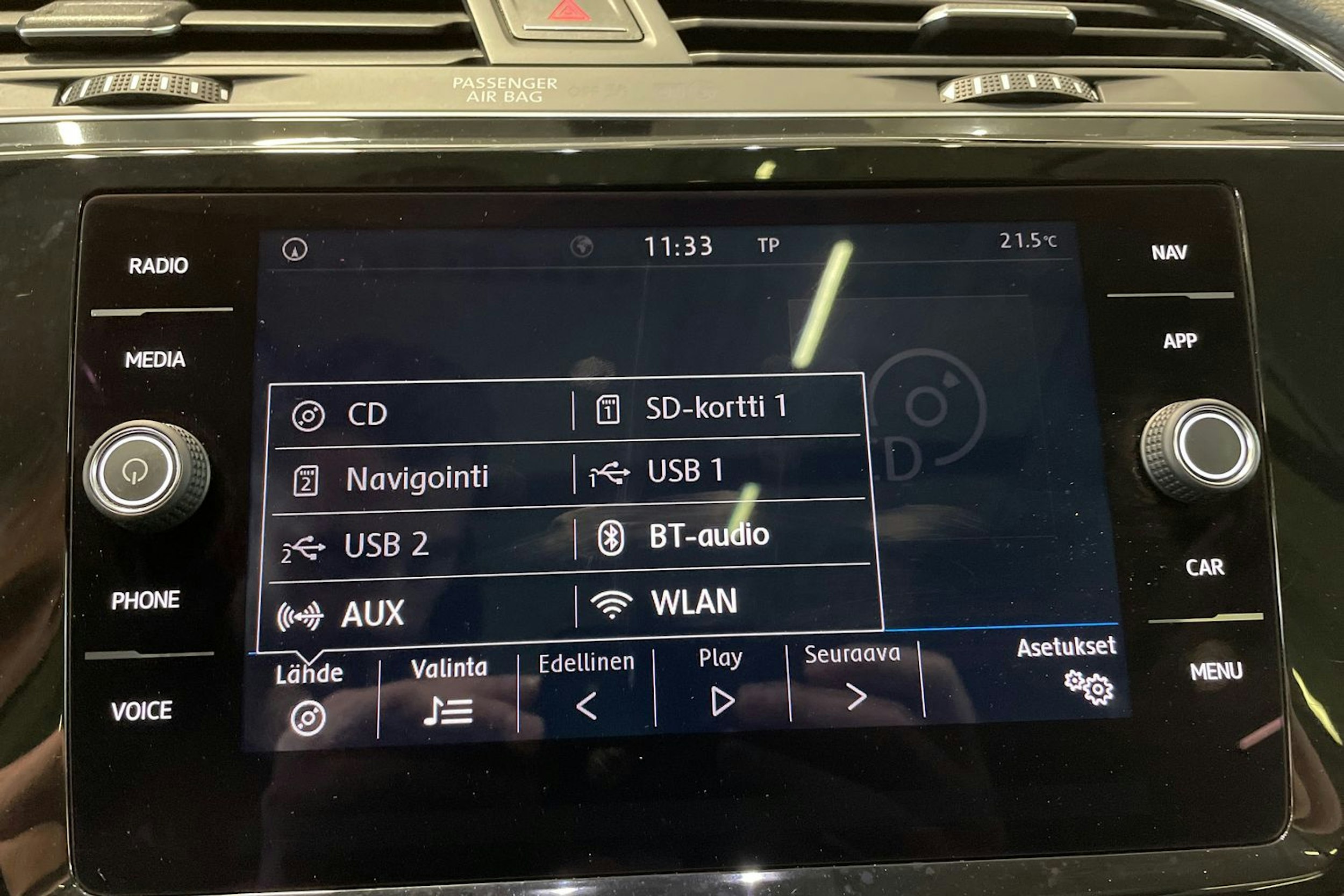 sininen Volkswagen Touran 2019 kuva 25.