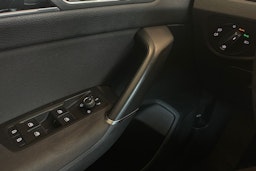 Valkoinen Volkswagen TOURAN 2019 kuva 17.