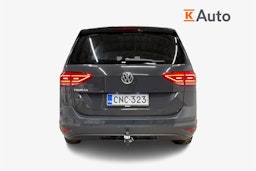 harmaa Volkswagen Touran 2019 kuva 3.