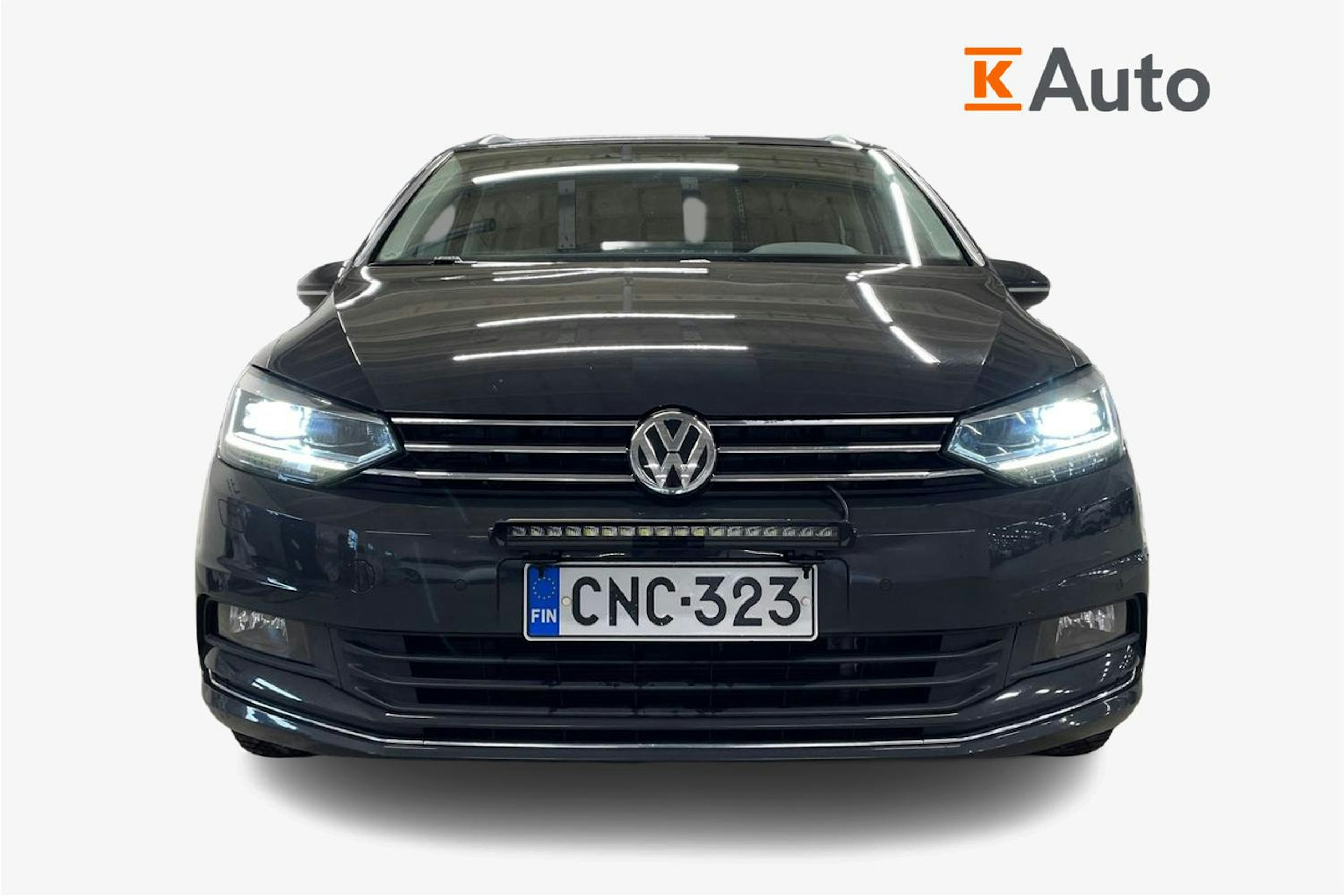 harmaa Volkswagen Touran 2019 kuva 4.