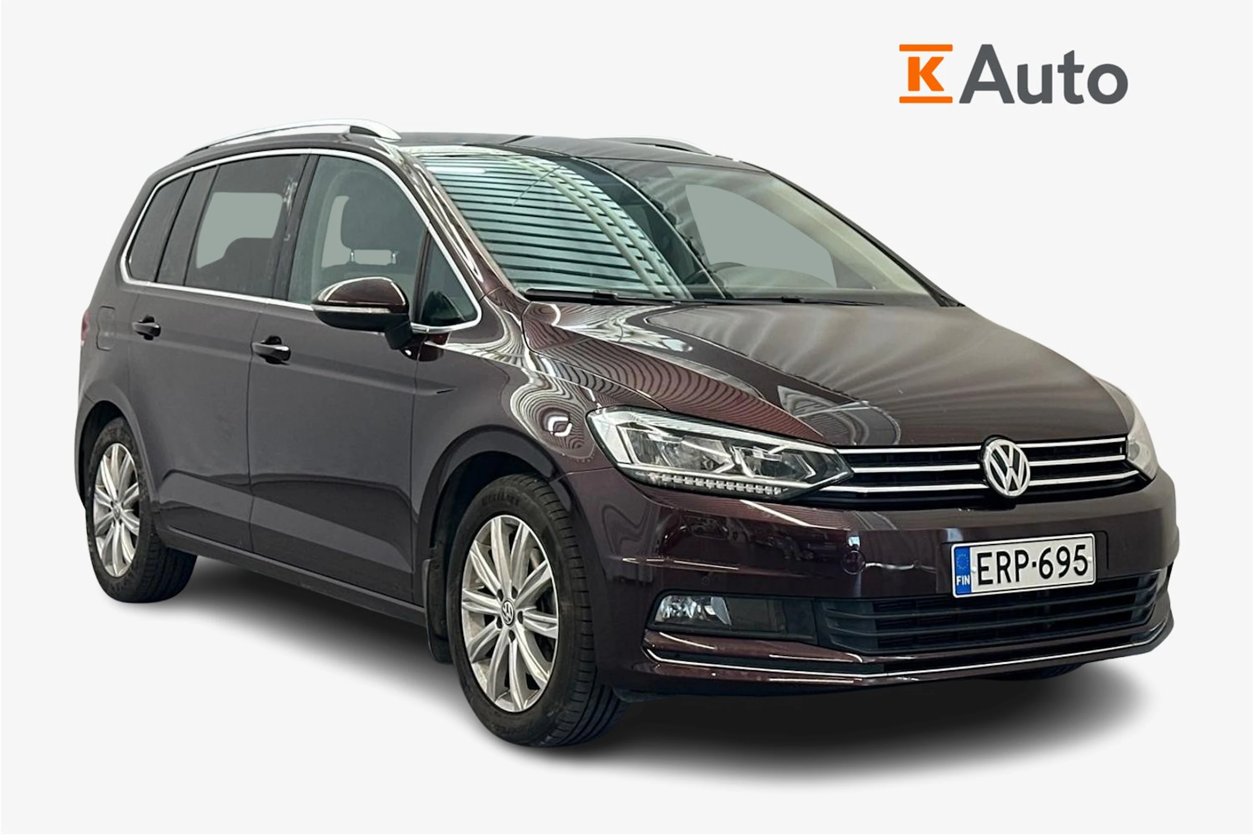 punainen Volkswagen Touran 2019 kuva 1.