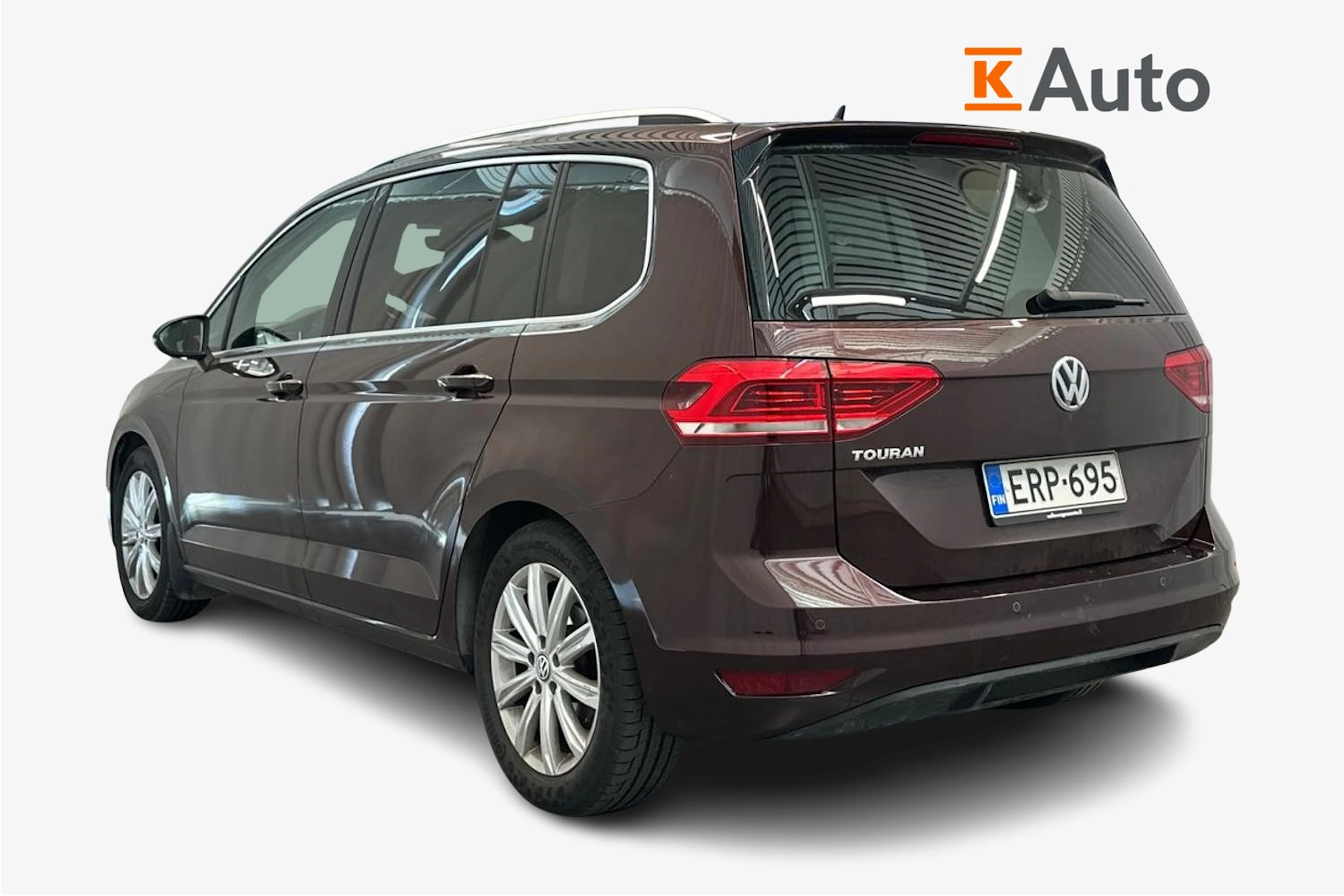 punainen Volkswagen Touran 2019 kuva 2.