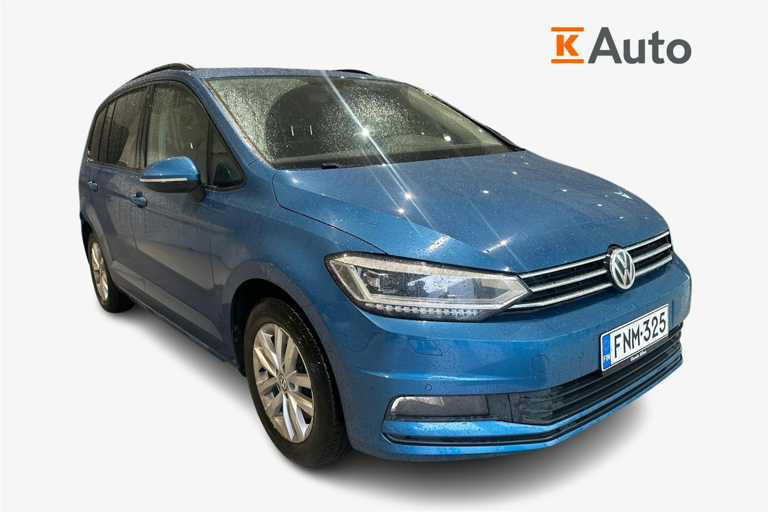 sininen Volkswagen Touran 2019 kuva 1.