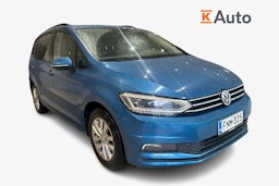 sininen Volkswagen Touran 2019 kuva 1.