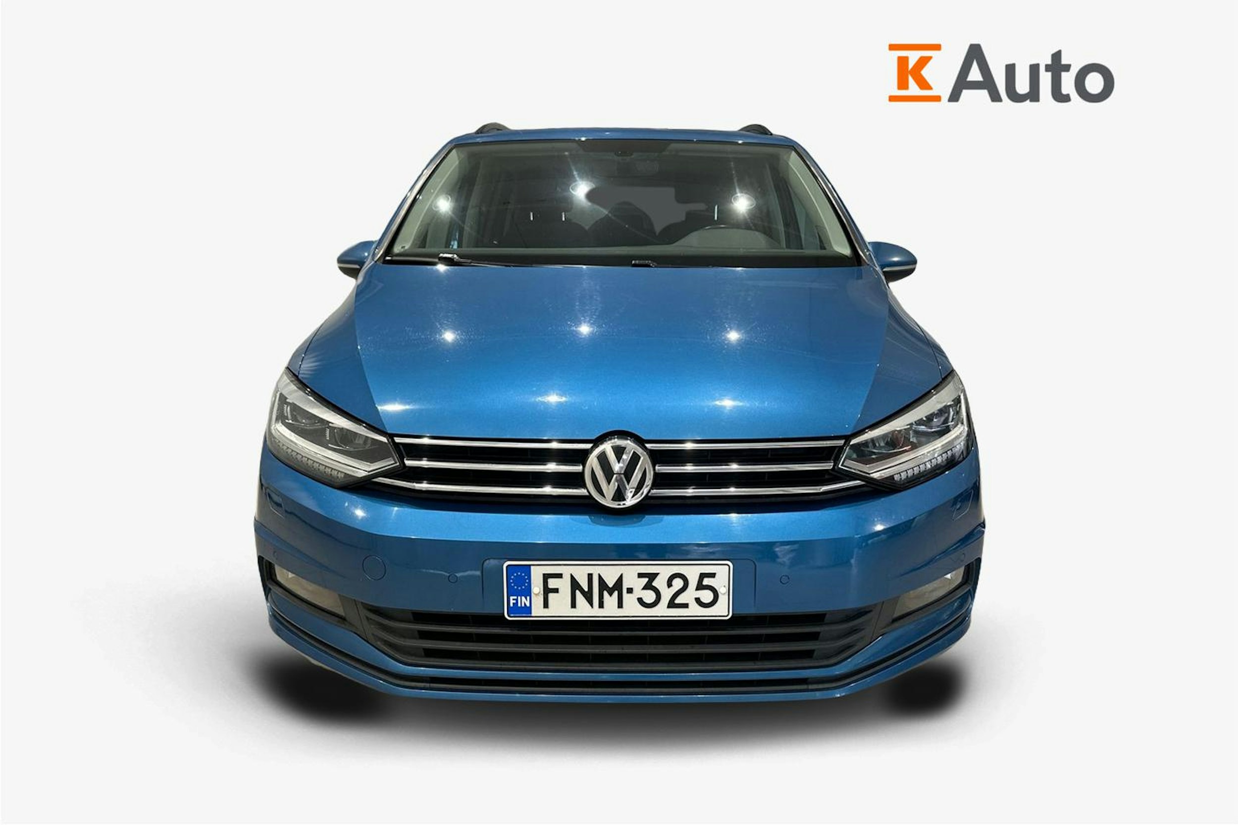 sininen Volkswagen Touran 2019 kuva 5.