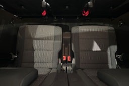 sininen Volkswagen Touran 2019 kuva 15.