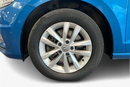 Sininen Volkswagen TOURAN 2019 kuva 11.