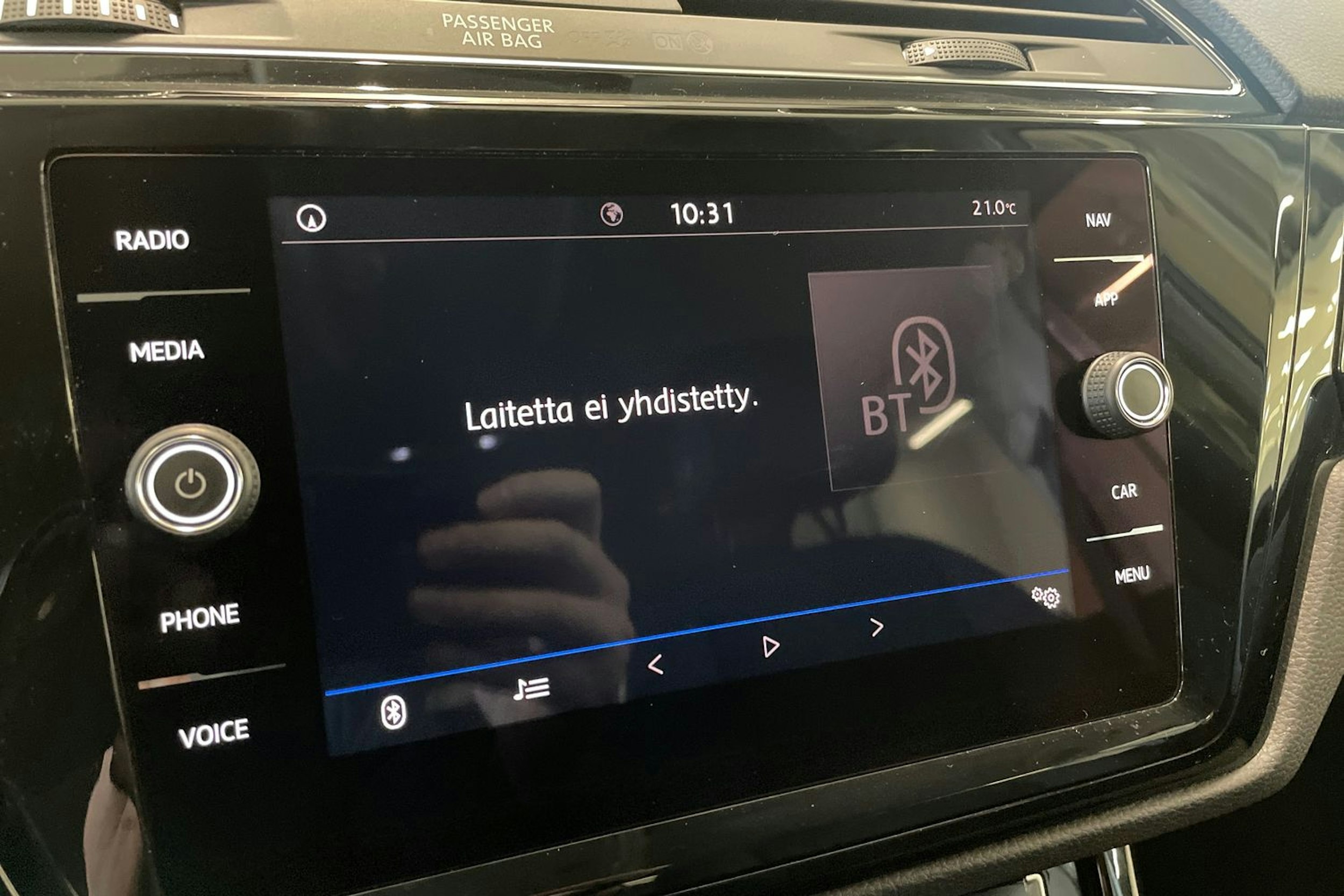 valkoinen Volkswagen Touran 2019 kuva 23.
