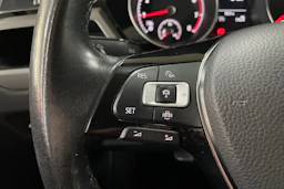Harmaa Volkswagen TOURAN 2019 kuva 14.