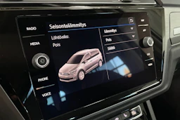 Harmaa Volkswagen TOURAN 2019 kuva 25.